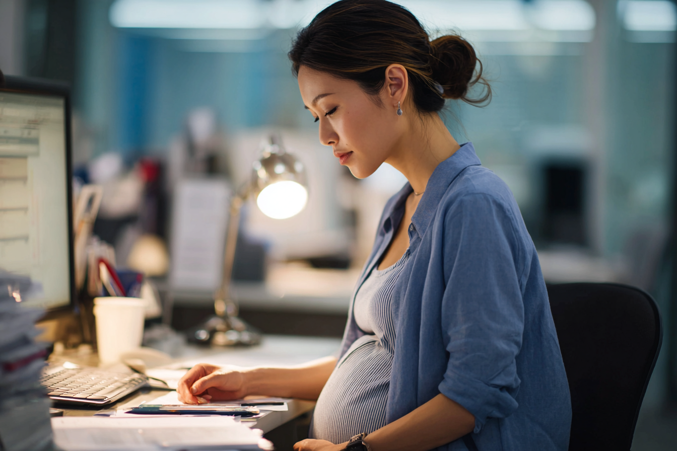 Are You Working Too Hard While Pregnant? Risks Every SG Mum-to-Be Should Know | KidYouNot Parenting Blog